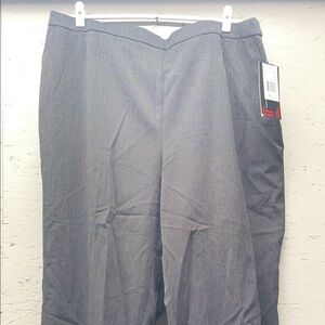 Briggs New York Gray Textured Dress Trousers
